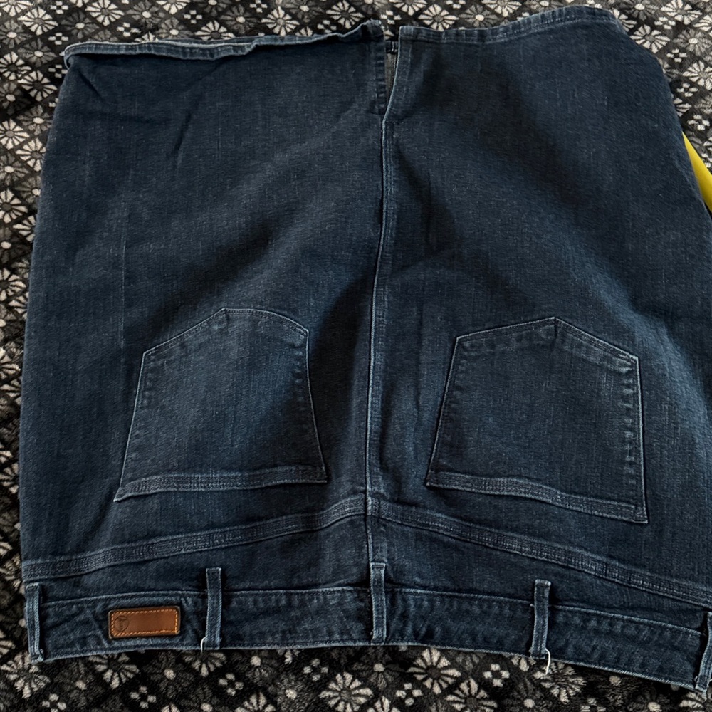 Lands End Jean Skirt - Picture 5 of 5